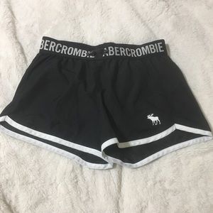 Abercrombie & Fitch shorts